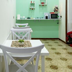 Habitación Estándar con Cama Queen